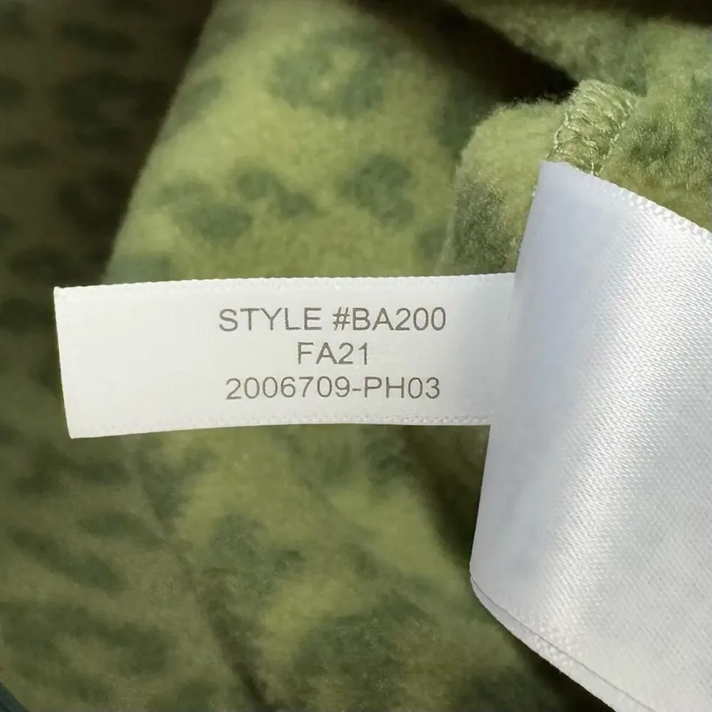 J. CREW / green leopard cheetah quilted button-neck sherpa tunic fleece / M
